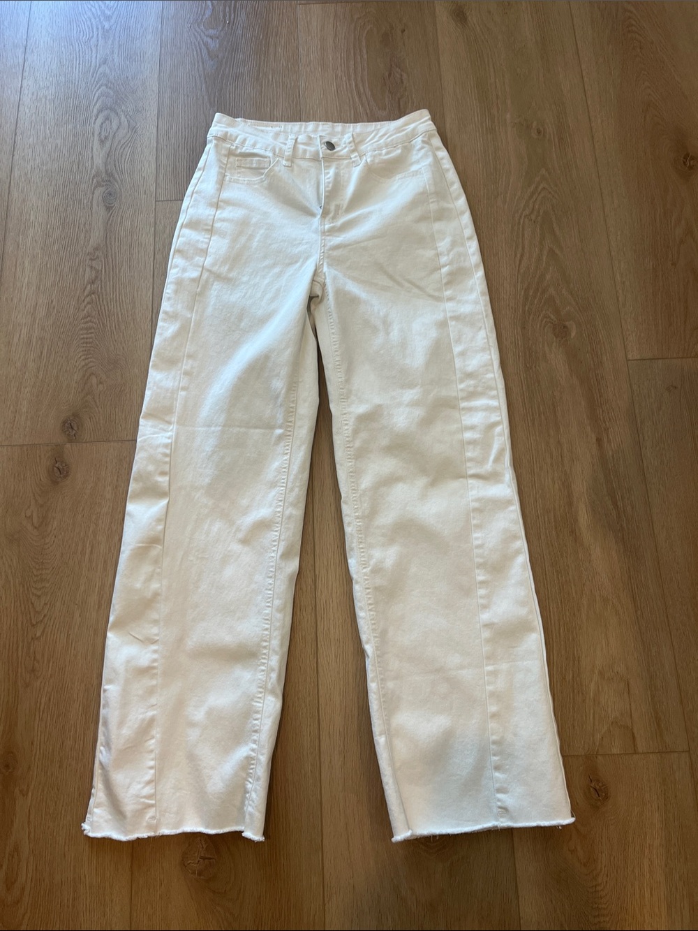 White Wide-Leg Jeans